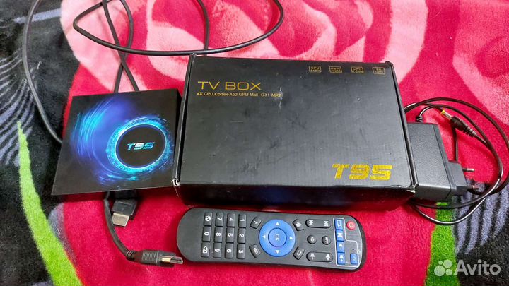 Smart tv приставка Т95 4/32