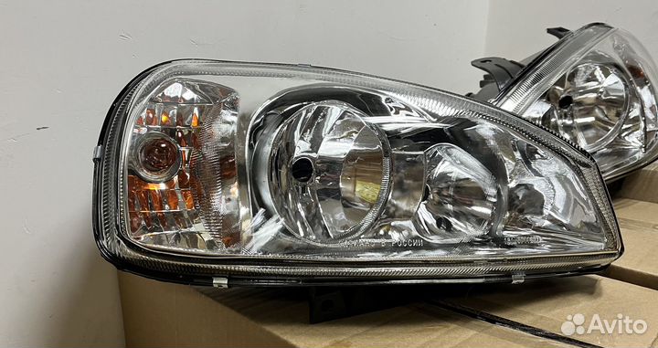 Фары Лада Калина1,новые стекло