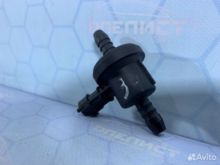 Клапан вентиляции бензобака Chevrolet Cruze J300