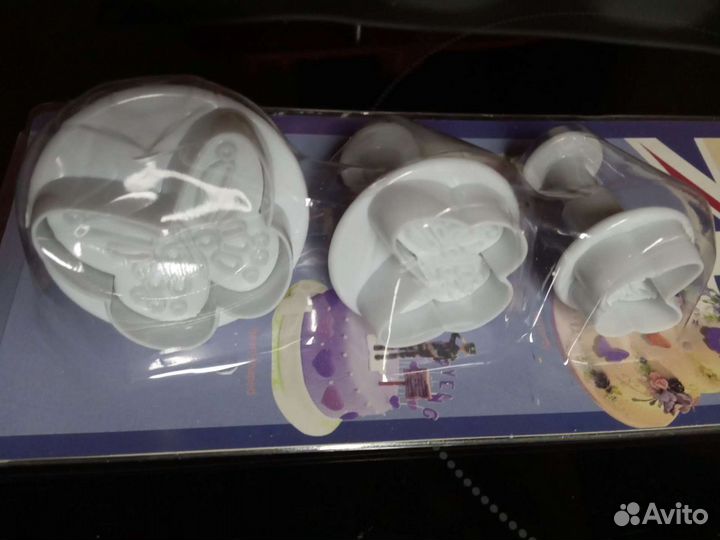 Формы для выпечки и принадлежности для кондитеров