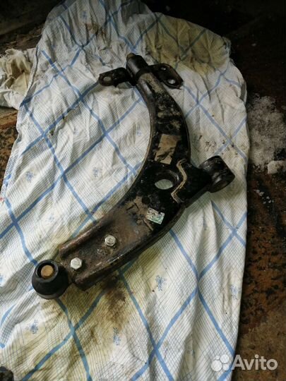 Рычаг подвески передний правый на киа спектра