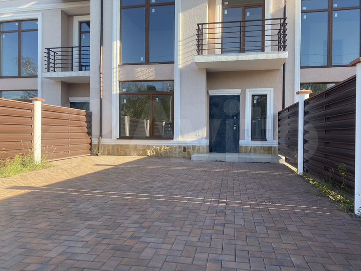 Таунхаус 150 м² на участке 2 сот.