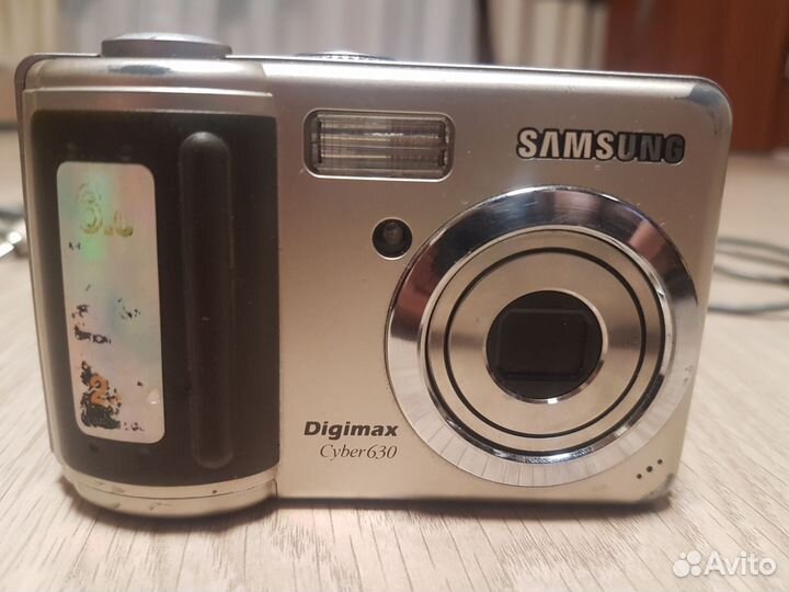 Компактный фотоаппарат samsung Digimax Cyber 630