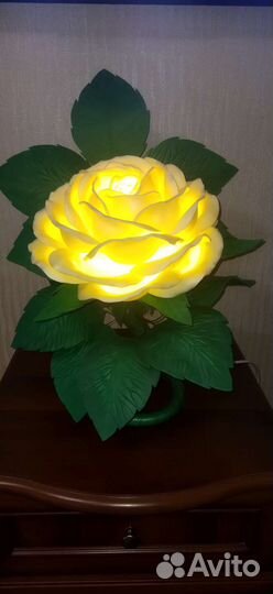 Светильник роза