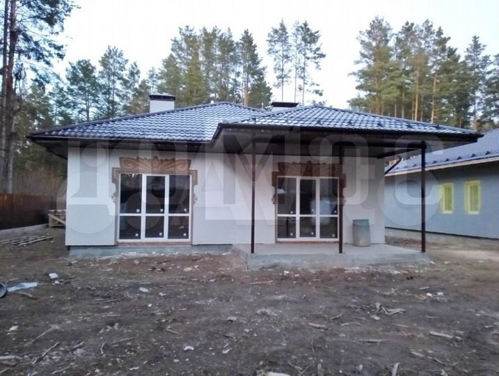 Коттедж 154 м² на участке 9 сот.