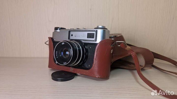 Плёночный фотоаппарат фэд-5В