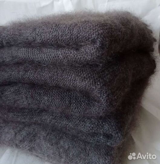 Пуховый платок шаль