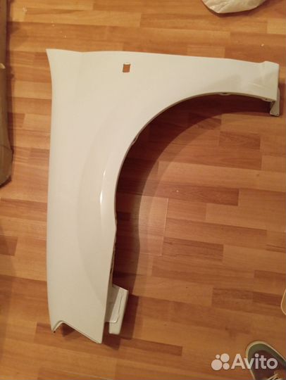 Крыло переднее левое на LADA largus