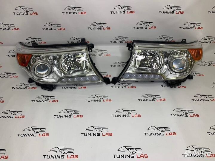 Land Cruiser 200 08-15 Фары рестайлинг 2012+ Q6ZD7