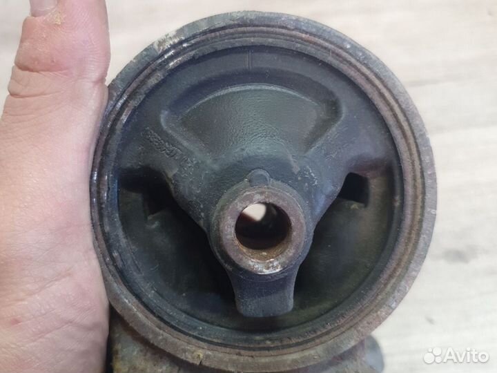 Опора кпп левая Mitsubishi lancer 9