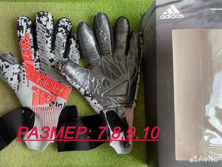Вратарские перчатки Adidas Predator PRO world cup