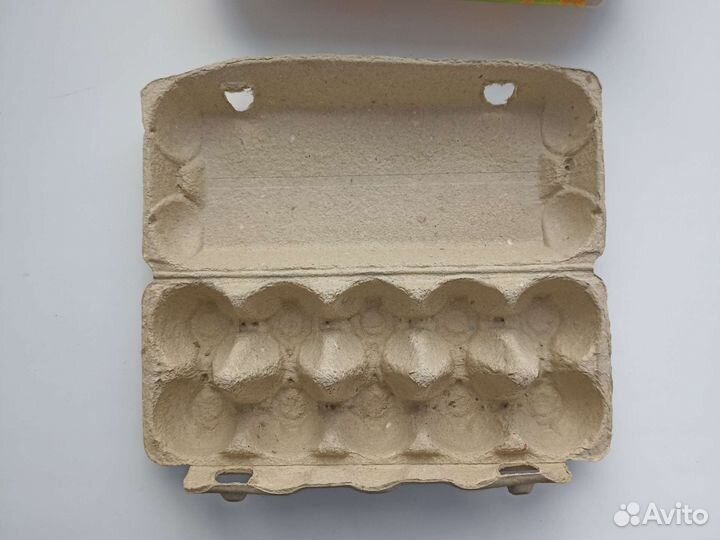 Коробки картонные из-под яиц