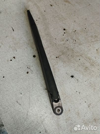 Поводок дворника задний Chеry Indis S18D 1.3 Чeри