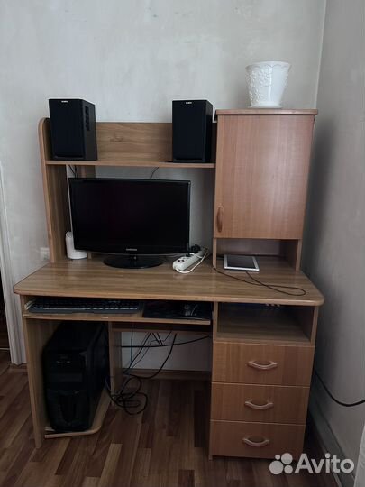 Компьютерный стол бу