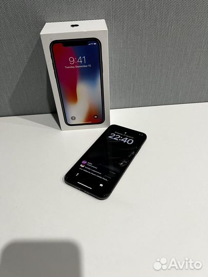 iPhone X, 64 ГБ