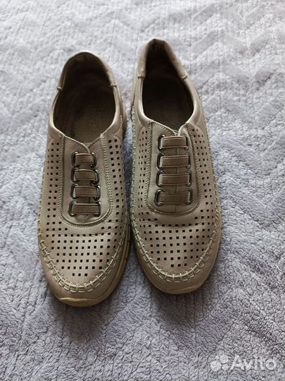 Ботинки женские