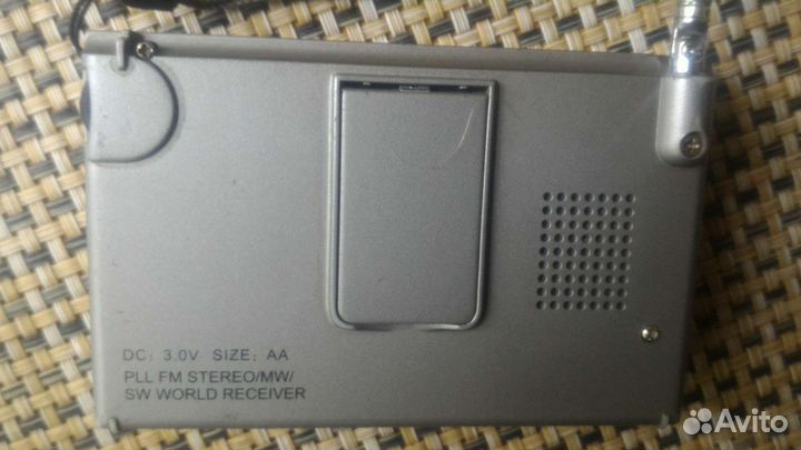 Радиоприемник Degen DE 101