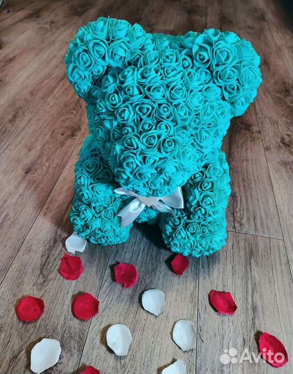 Мишка из роз