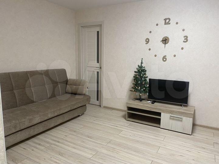 2-к. квартира, 42 м², 3/5 эт.