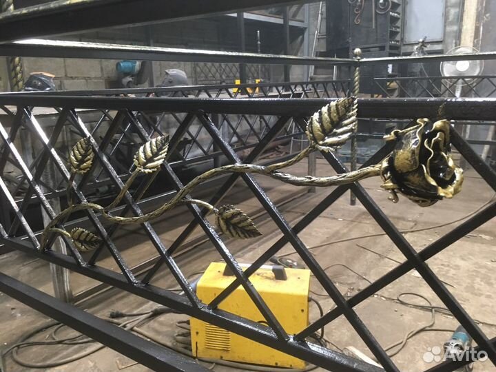 Оградки на кладбища