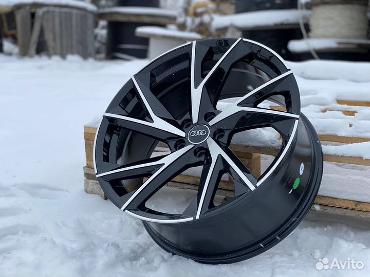 Диски Audi RS BlackFace R18