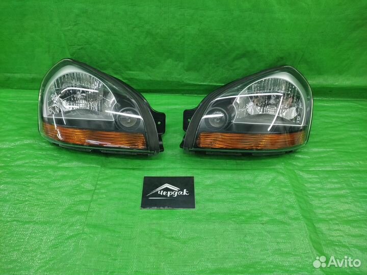 Фары Hyundai Tucson 2004-2009
