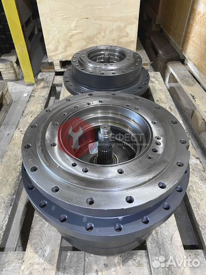 Редуктор хода EC135BLC SA8230-33470