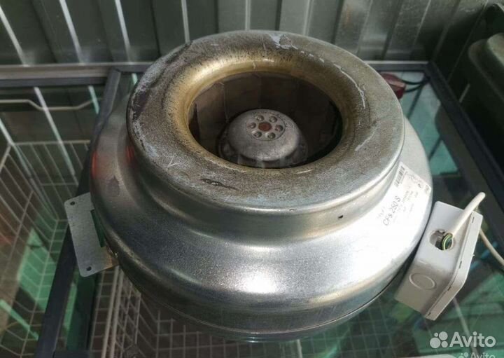 Вентилятор канальный круглый Shuft CFs 250S