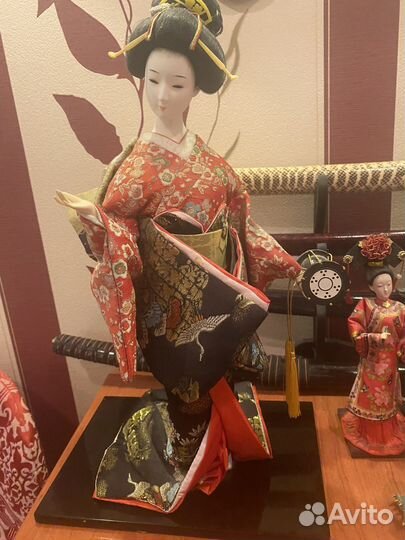 Статуэтки Японки