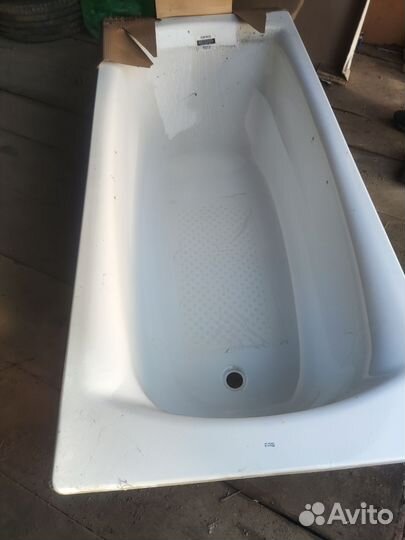 Ванная металлическая