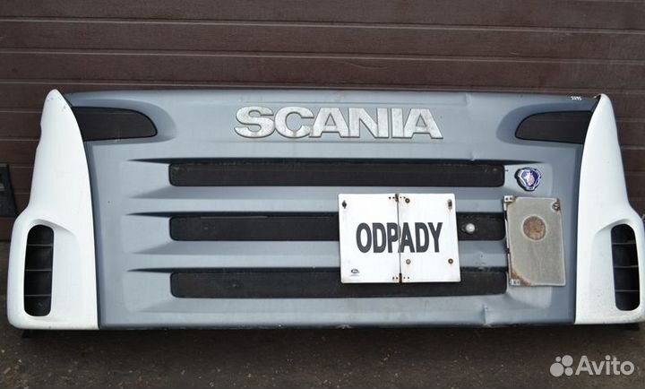 Решетка радиатора scania R-Series (01.04)