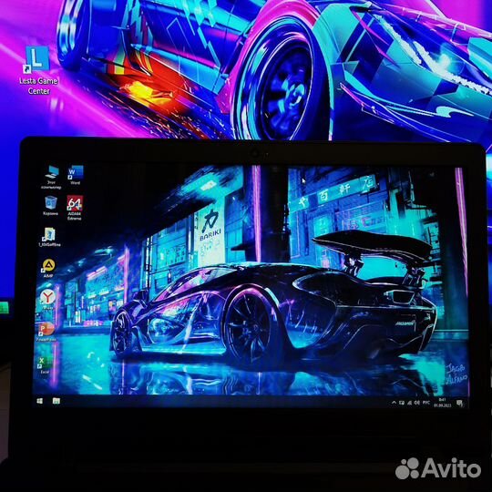 Шустрый Lenovo 15.6 SSD+HDD RAM 4 GB