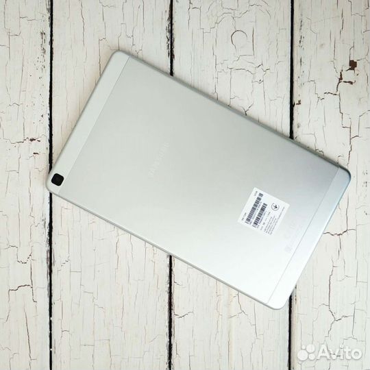Samsung SM-T295