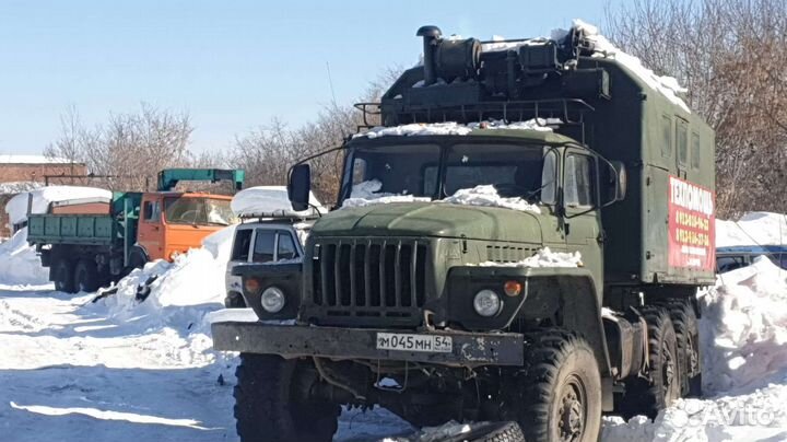 Автомобиль лаборатория Урал 4320