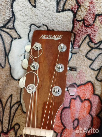 Акустическая гитара