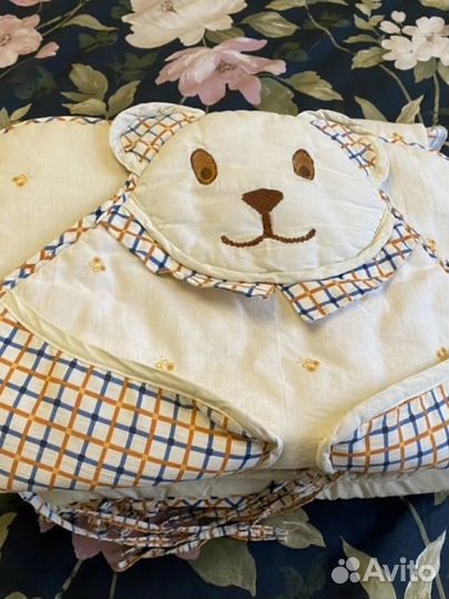 Бампер для кроватки