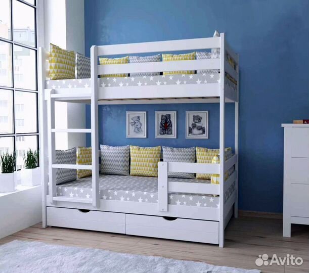 Двухярусная кровать
