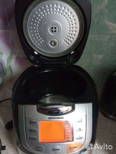 Мультиварка Редмонд новая