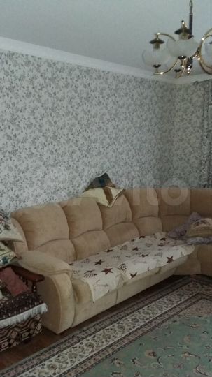 4-к. квартира, 100 м², 8/9 эт.