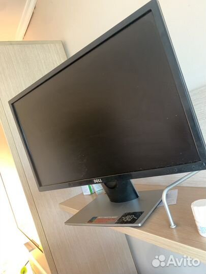 Монитор 23.8 Dell