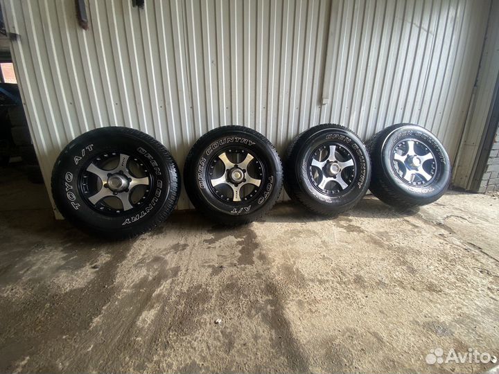 Комплект колес r16 toyo A/T