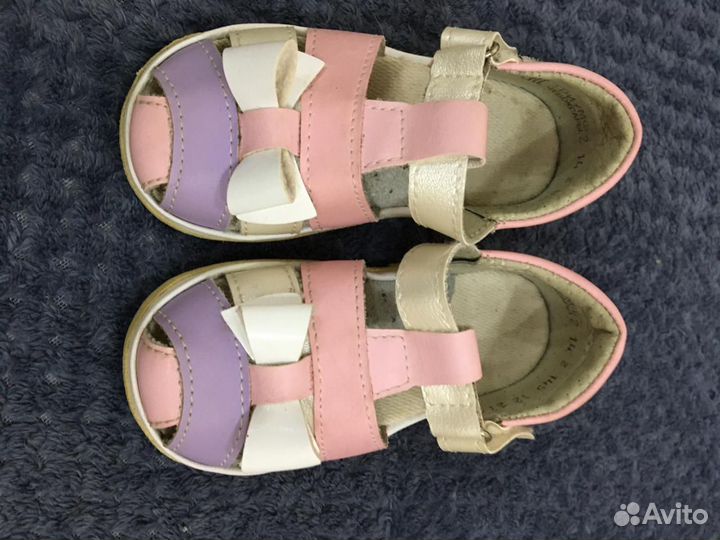 Сандалии для девочки