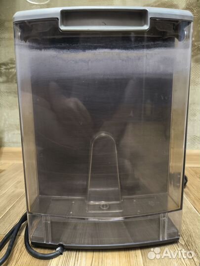 Рожковая кофемашина Bork C700