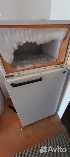 Холодильник бу рабочий