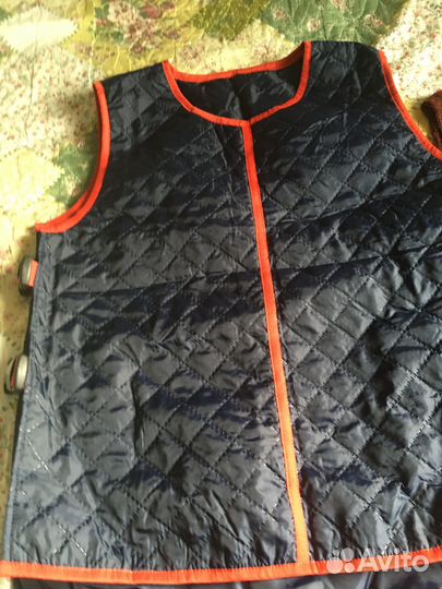 Мужской махровый халат для бани,две жилетки