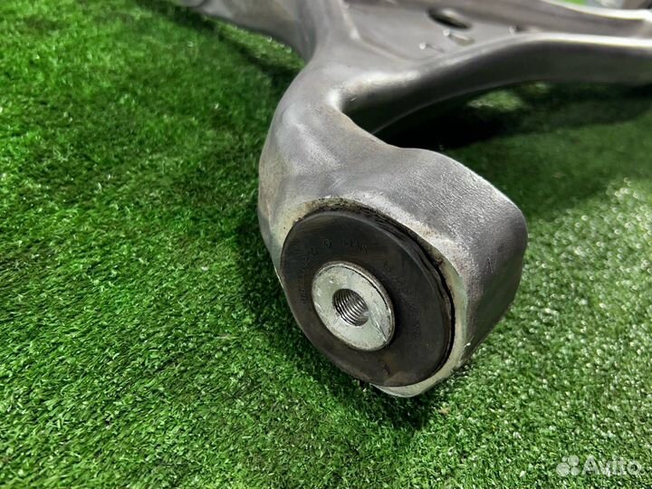 Рычаг левый нижний Mercedes-Benz GLE Coupe C292