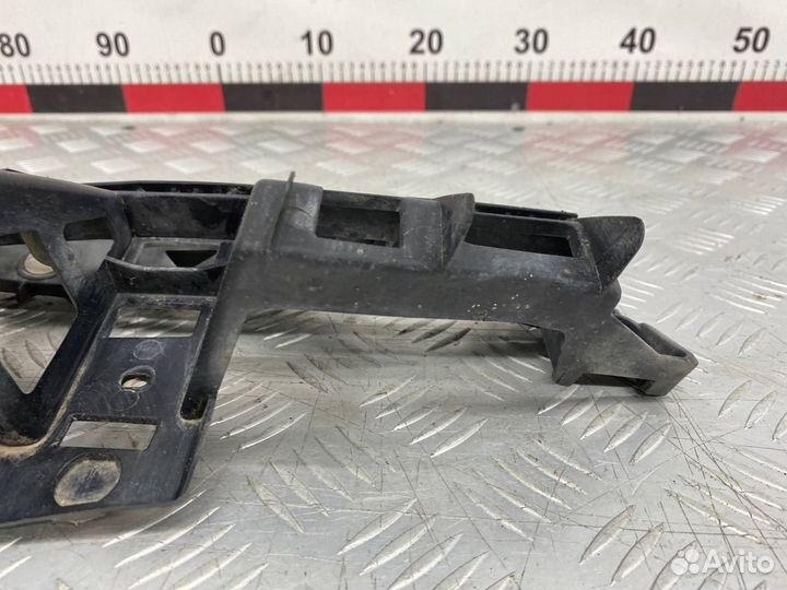 Б/У крепление бампера (кронштейн) задний левый