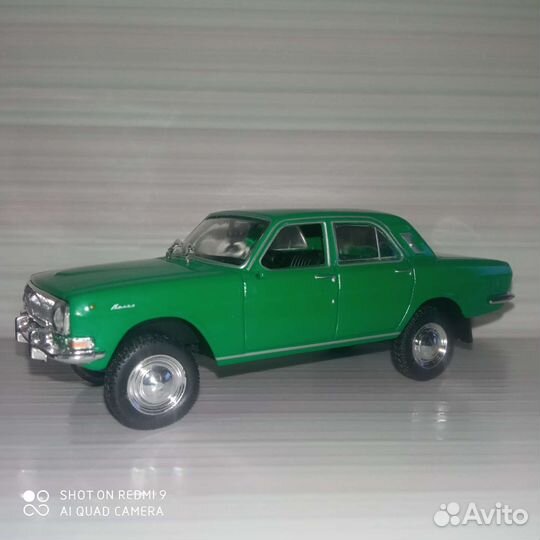 Модель автомобиля Волга 1:43