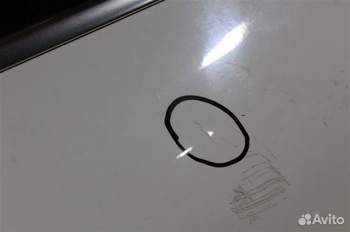 Дверь задняя правая Volkswagen Touareg NF CRC