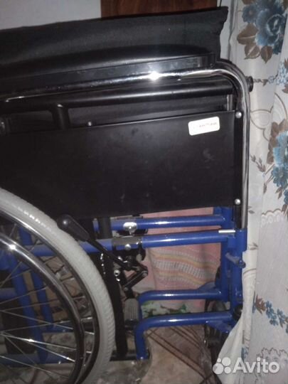 Инвалидная коляска новая
